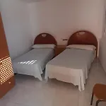 ベッド・アンド・ブレックファスト Bar Villamayor *