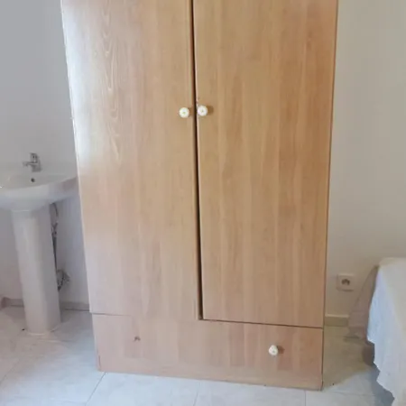 Bar Villamayor Couette-café Villamayor del Rio