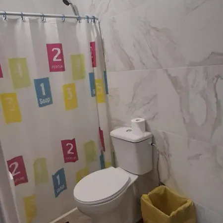 Bar Villamayor Couette-café Villamayor del Rio